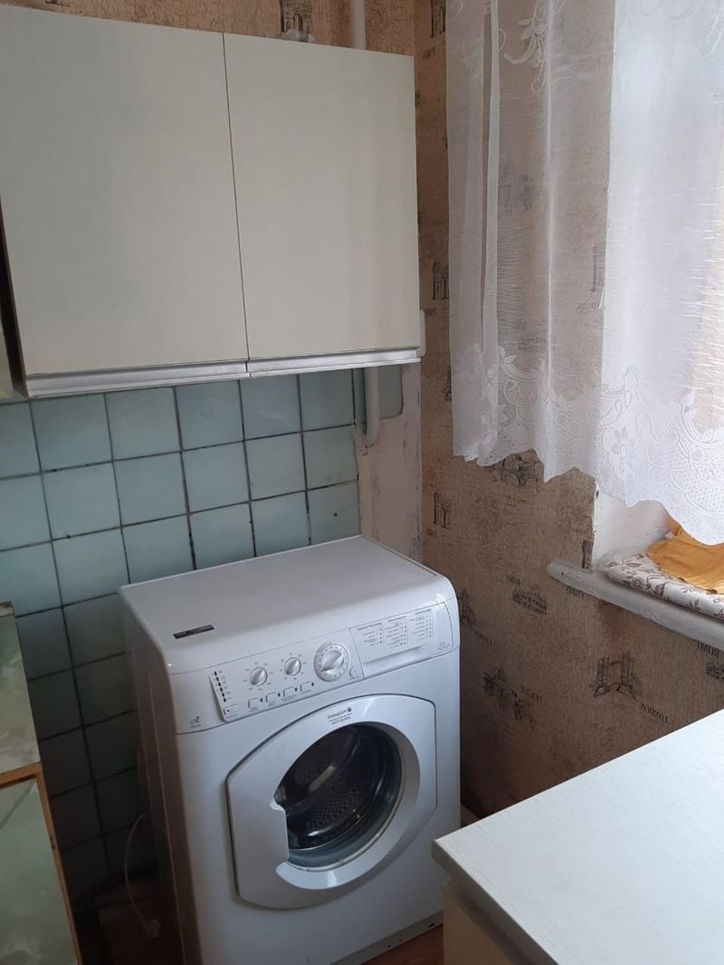 Продам светлую комнату.